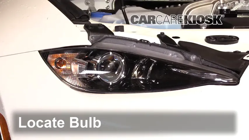 2016 Mazda MX-5 Miata Grand Touring 2.0L 4 Cyl. Lights Turn Signal - Front (replace bulb)